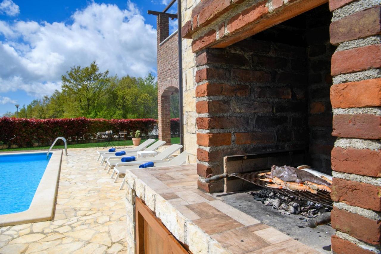 Paradise Villas Istria Svetvinčenat Eksteriør bilde